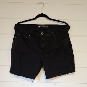 Levi's Black Jean Shorts (12)